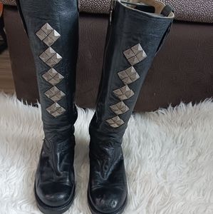Walk By Faith Vintage Moto Boots size 5, color  Black for woman